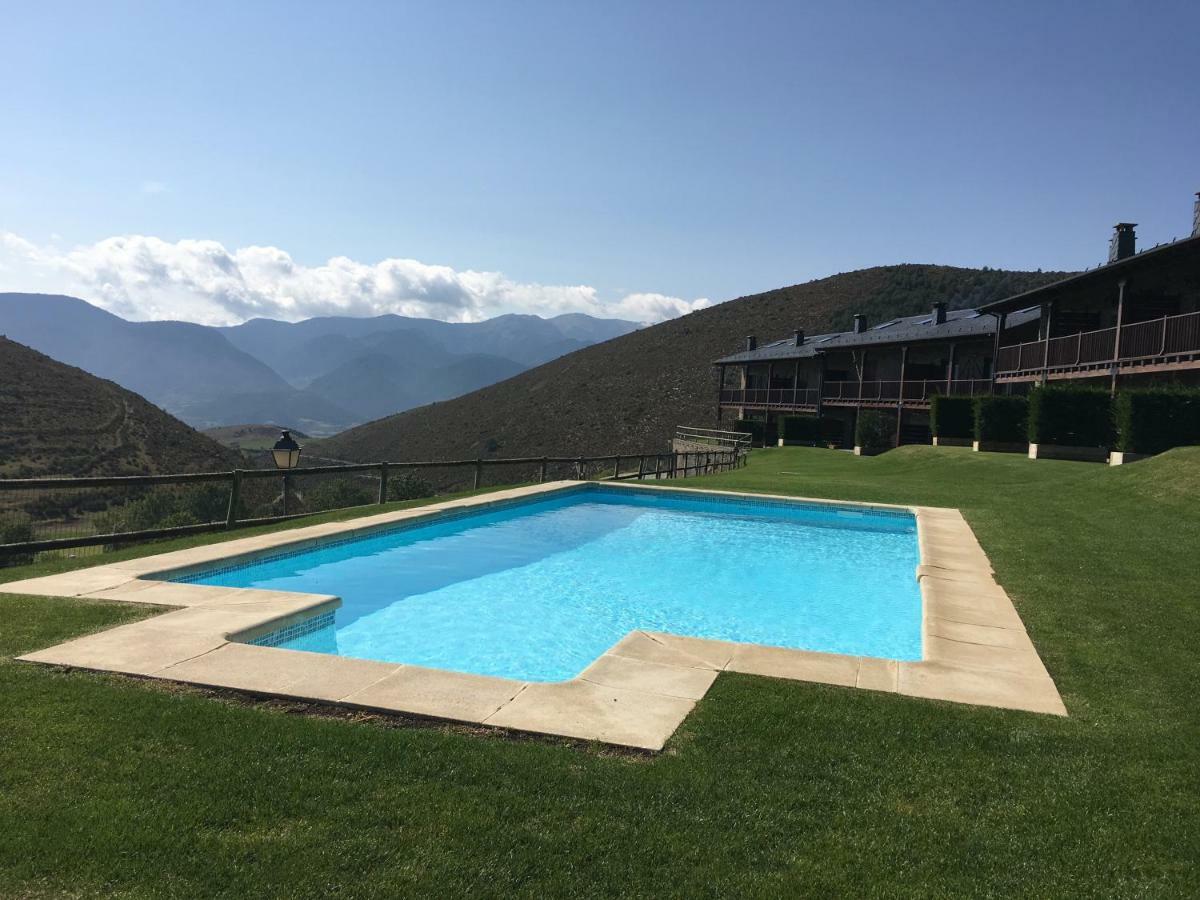Elegante Casa En La Cerdana Villa Белвер де Серданя Екстериор снимка